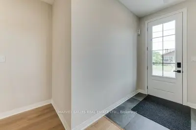 165 Spalding Road 2, Toronto, On M3k 1k3