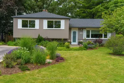 Detached in Oakville