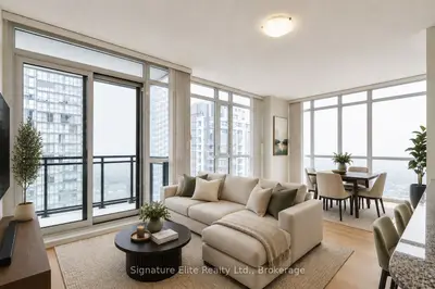 Condo Apartment in Mississauga