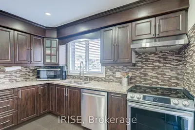 6699 Falconer Drive 83, Mississauga, On L5n 2e3