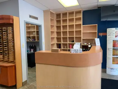 1655 Dufferin Street 101, Toronto, On M6e 1b2