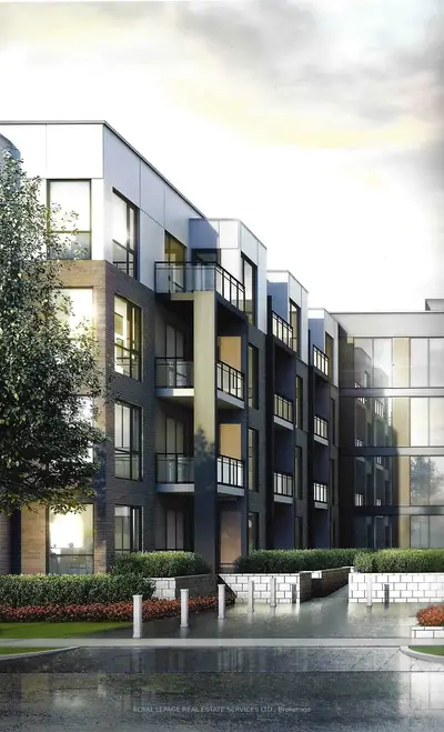 Condo Apartment in Oakville