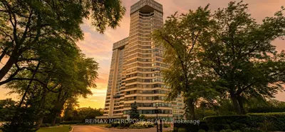 Condo Apartment in Mississauga