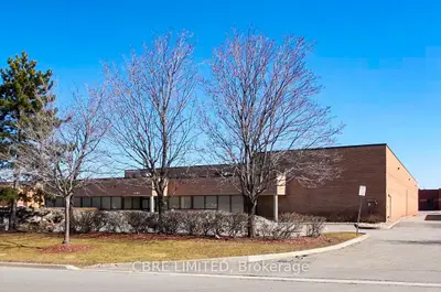 6185 Kestrel Road, Mississauga, On L5t 1z2