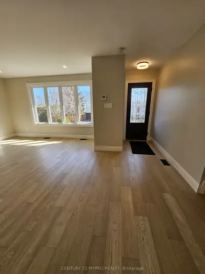 2135 Cobblestone Drive, Burlington, On L7p 3k2