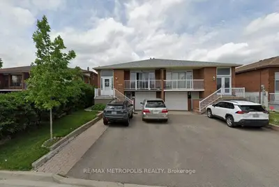 39 Jellicoe Crescent, Brampton, On L6s 3h7