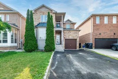 77 Schooner Drive, Brampton, On L7a 3j1
