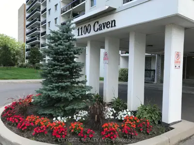 Condo Apartment in Mississauga
