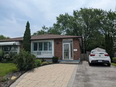 Semi-Detached in Brampton