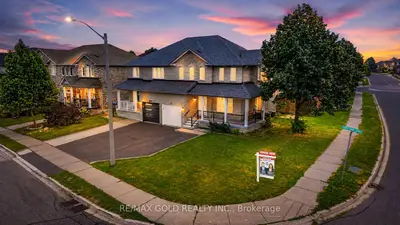 Semi-Detached in Brampton