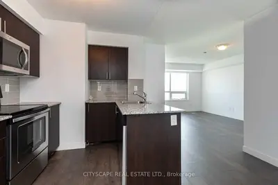 Condo Apartment in Toronto