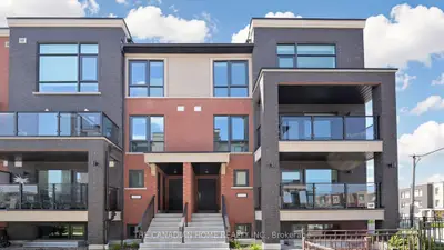 55 Romilly Avenue 3, Brampton, On L7a 5l8