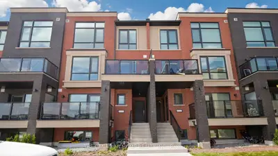 Condo Townhouse in Brampton