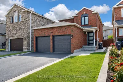 Detached in Mississauga