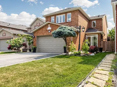 5812 Sidmouth Street, Mississauga, On L5v 2k3
