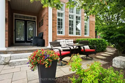 Detached in Oakville