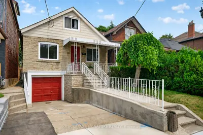 Detached in Toronto