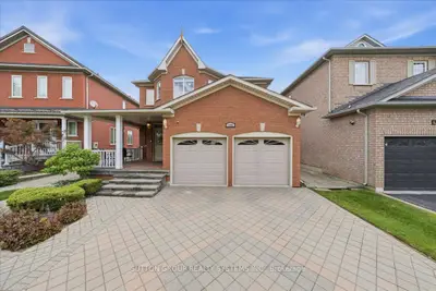 Detached in Mississauga