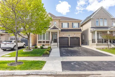 Detached in Brampton
