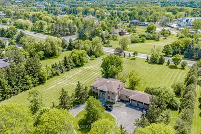 4 Forestbrook Court, Brampton, On L6p 0p1