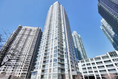 Condo Apartment in Mississauga