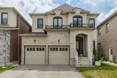 Detached in Brampton