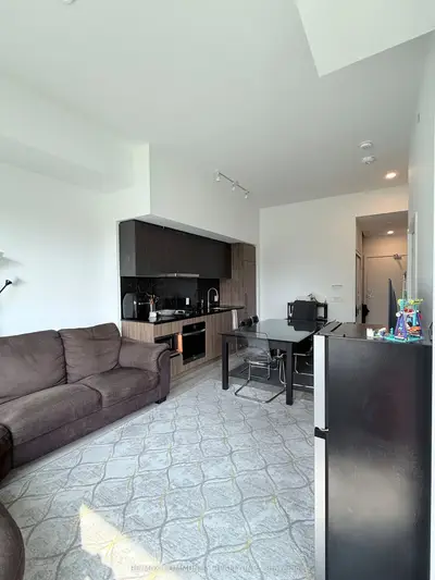 1100 Sheppard Avenue W 122, Toronto, On M3j 0h1