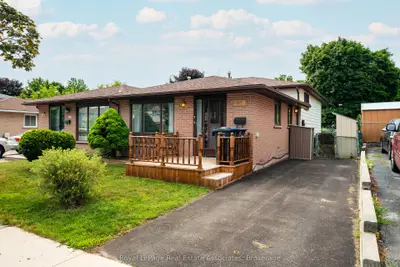 Semi-Detached in Brampton