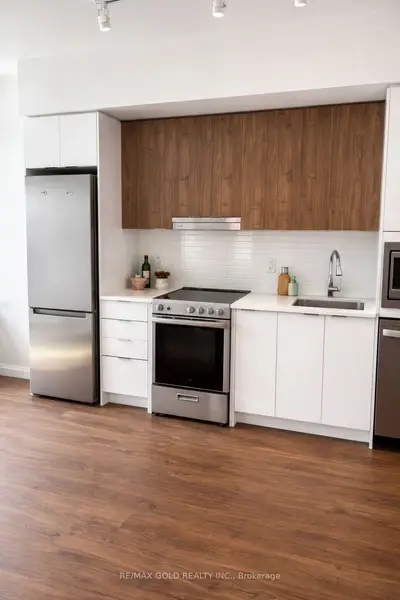 Condo Apartment in Mississauga