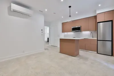 Detached in Toronto