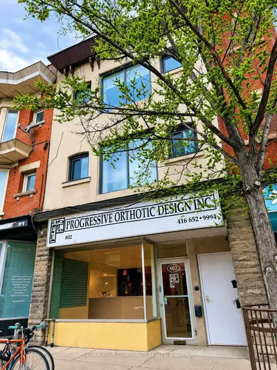 802 Bloor Street W, Toronto, On M6g 1l9