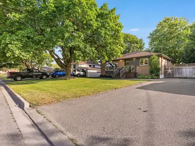 159 Robinwood Crescent, Milton, On L9t 2c2