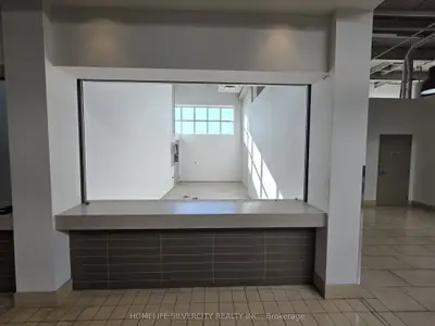7215 Goreway Drive 2b09, Mississauga, On L4t 2t9