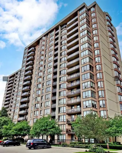 Condo Apartment in Brampton