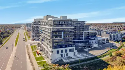 Condo Apartment in Oakville