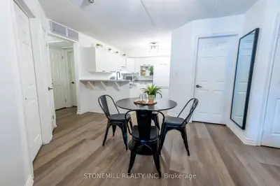 Condo Apartment in Burlington