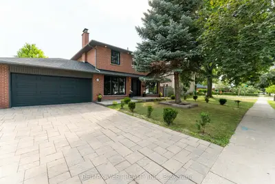 Detached in Toronto