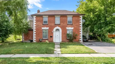 59 Railroad Street, Brampton, On L6x 1g5