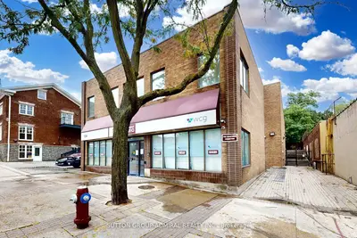 134 Main Street 2nd Flr, Brampton, On L6v 1n8