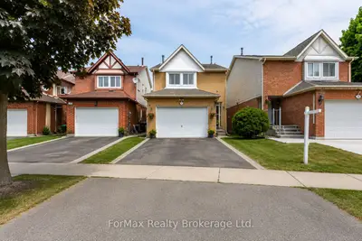 Detached in Brampton