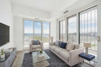 Condo Apartment in Mississauga