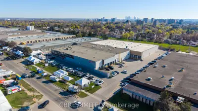 75 Westmore Drive A, Toronto, On M9v 3y6
