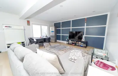 3 Holmstead Court, Brampton, On L6s 1r9