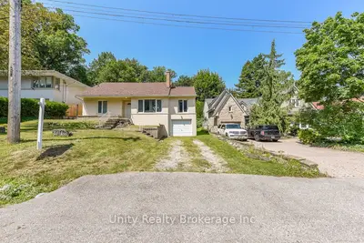 Detached in Toronto