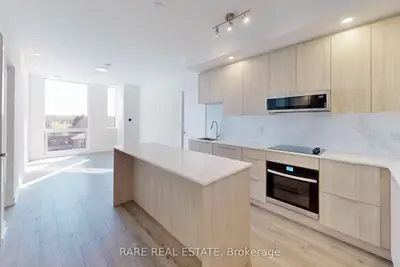 Condo Apartment in Oakville