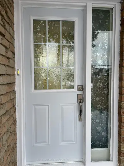 244 Royal Salisbury Way, Brampton, On L6v 3h4
