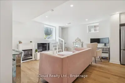 Detached in Milton