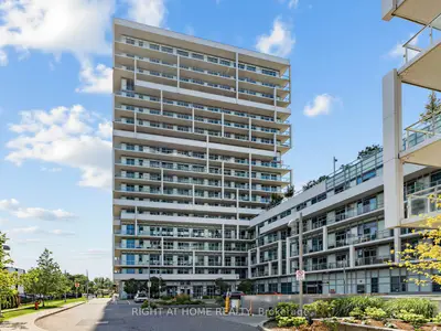 Condo Apartment in Oakville