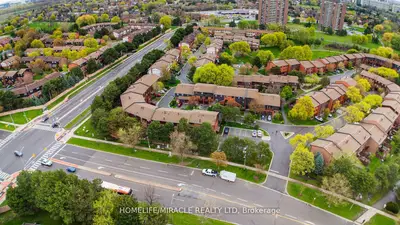 4165 Fieldgate Drive 32, Mississauga, On L4w 2m9