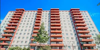 Condo Apartment in Toronto